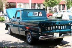 2012_bowtie-bash-trucks-vans-img_0517