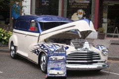 2013-bow-tie-bash-trucks-and-vans-img_0200