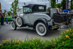 2017-ford-classics-dscf3310_1929-ford-roadster-flowers